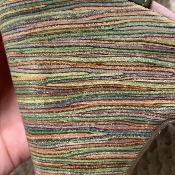 Super unique platform sandals - Picture 2 of 4